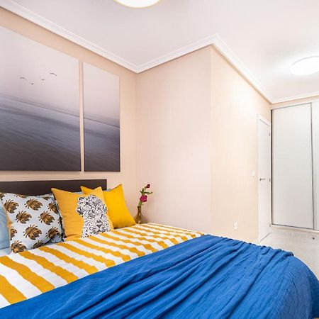 Apartamento A 3 Minutos De La Playa Torrevieja Exterior photo